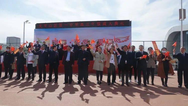 我男朋友内向不善于表达 我外向爱闹爱说话 我可以和他多说话吗游戏画面