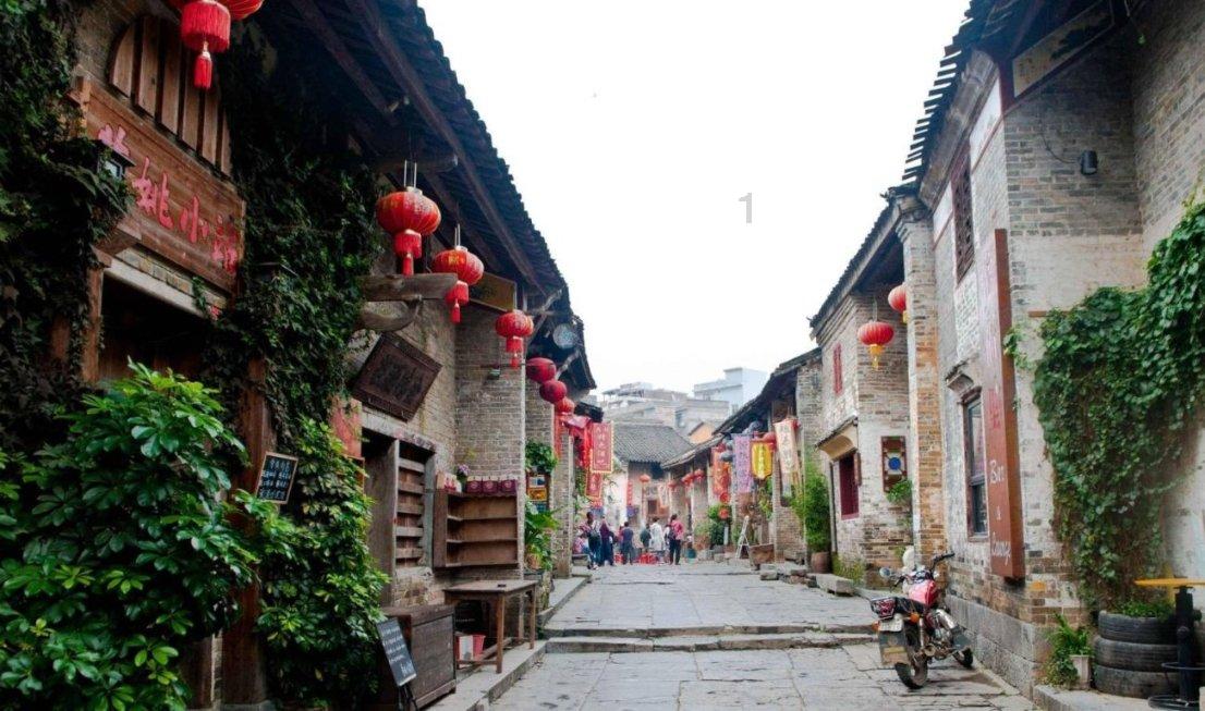 【两会·词解】罗丰代表:夯实要素 提升业态 让织金洞景区更有吸引力